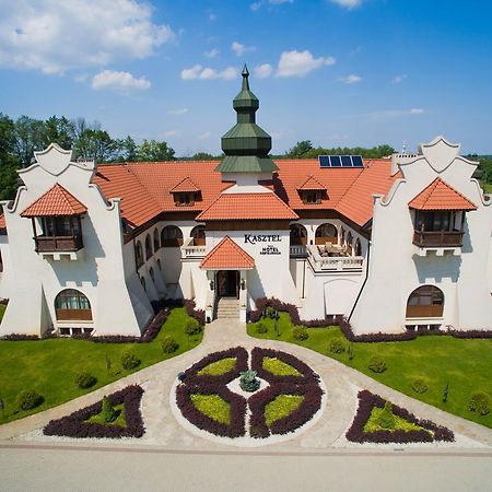 Hotel Kasztel Rzezawa Esterno foto