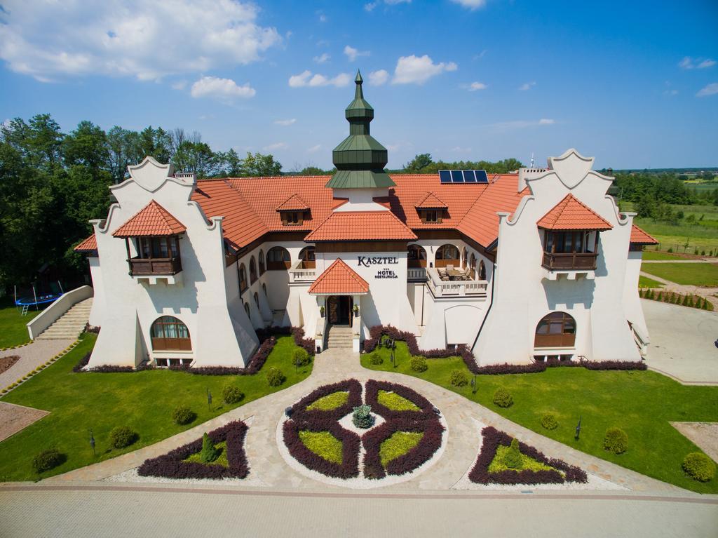 Hotel Kasztel Rzezawa Esterno foto