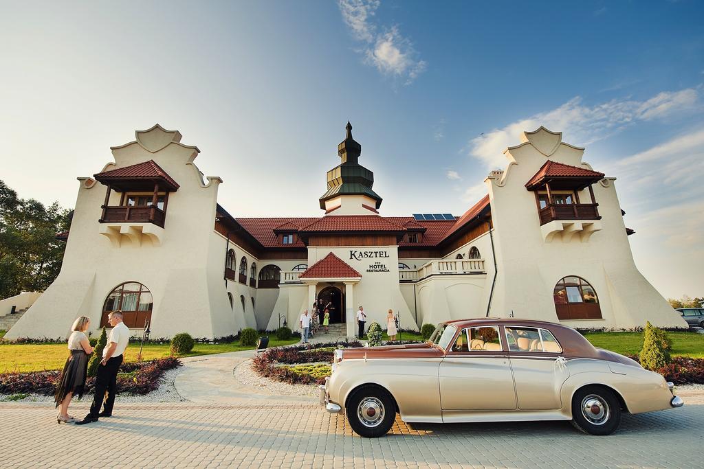 Hotel Kasztel Rzezawa Esterno foto